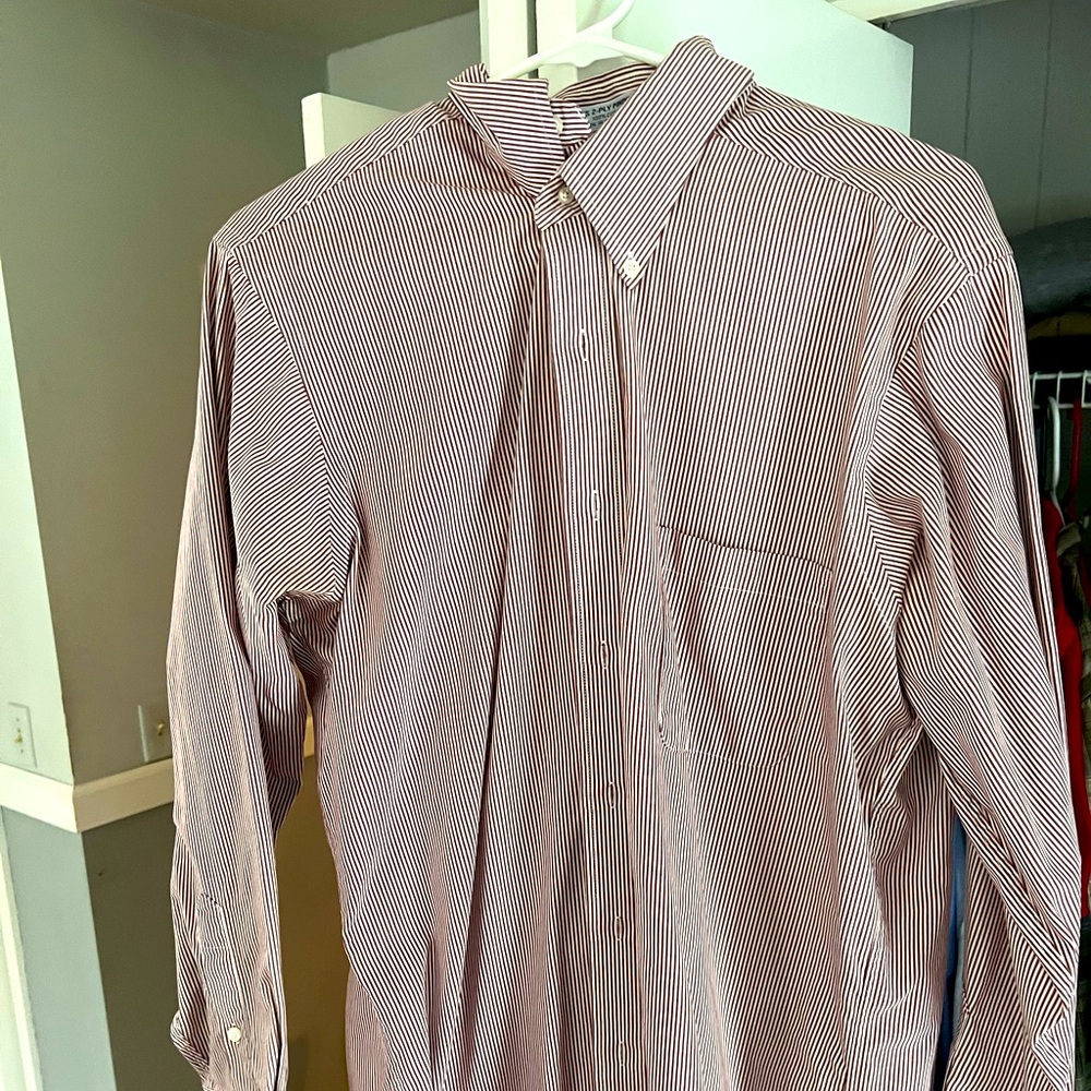 Men’s Large Izod Button Down Shirt